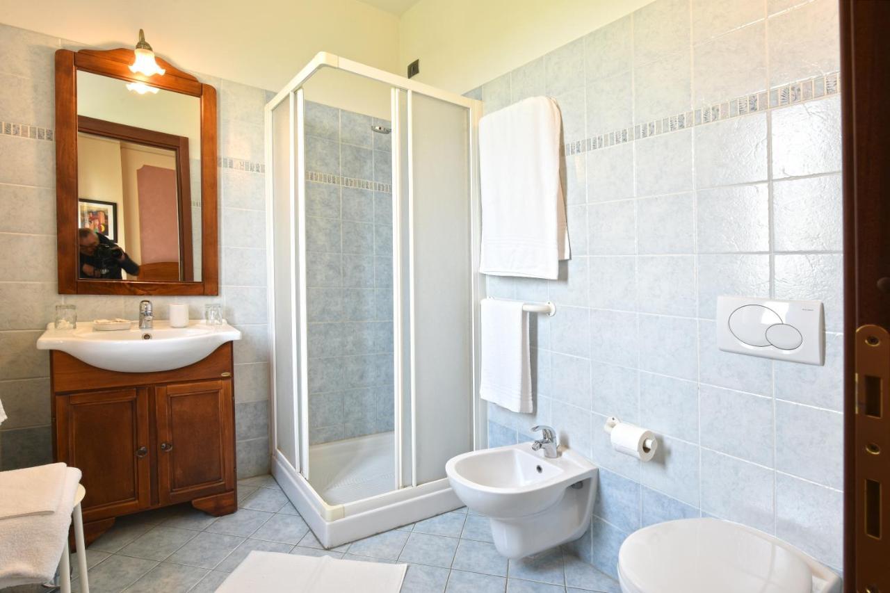 Hotel Ristorante Borgovecchio Montegrosso dʼAsti Exteriér fotografie
