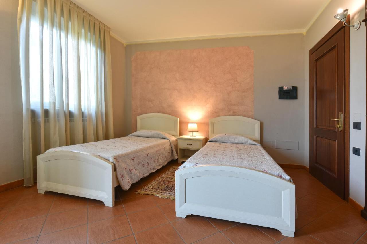 Hotel Ristorante Borgovecchio Montegrosso dʼAsti Exteriér fotografie