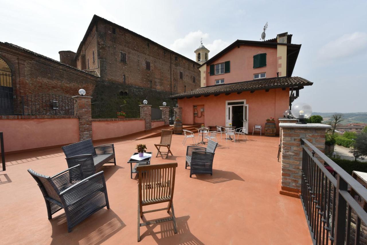 Hotel Ristorante Borgovecchio Montegrosso dʼAsti Exteriér fotografie