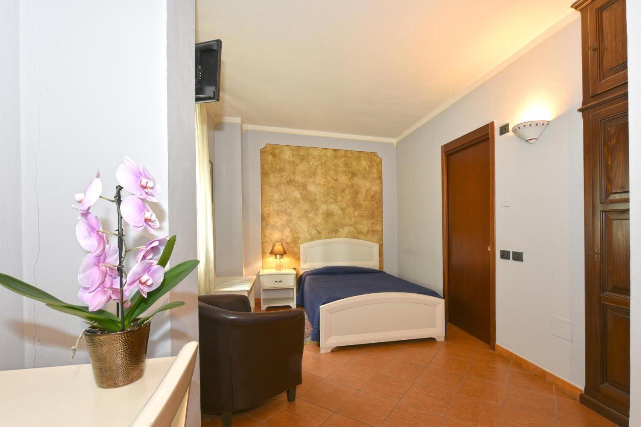 Hotel Ristorante Borgovecchio Montegrosso dʼAsti Exteriér fotografie